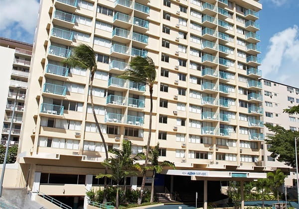 アロハ サーフ ワイキキ