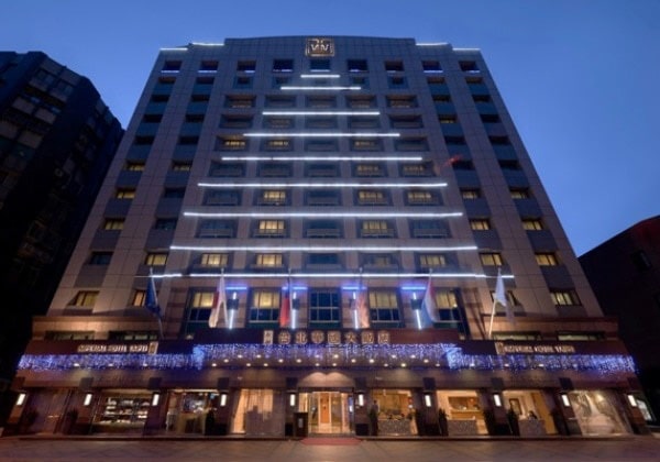 インペリアル ホテル / 華国大飯店