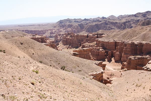 イメージ：チャリン渓谷（カザフスタン共和国）2