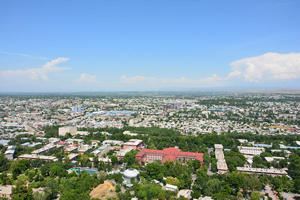 イメージ：古都オシュ スライマン-ト―聖山（キルギス共和国）2