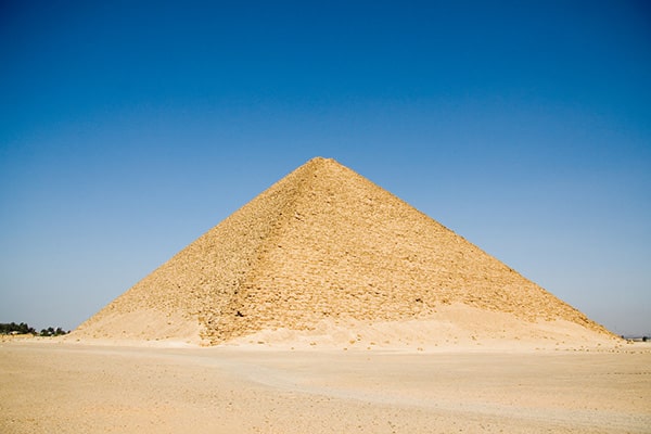 イメージ:ダハシュールの赤のピラミッド