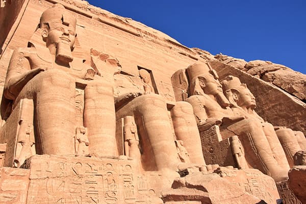 イメージ:アブシンベル神殿2