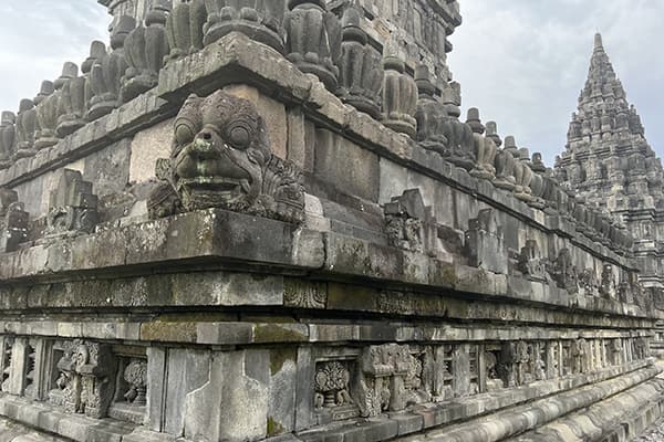 イメージ：プランバナン寺院5