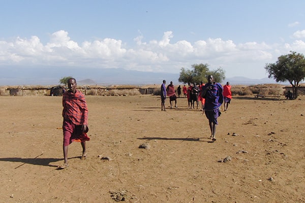 イメージ：マサイ族2