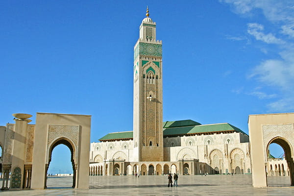 エミレーツ航空ビジネスクラス利用 デラックスホテルに滞在 2大世界遺産巡りモロッコ6日間 ＝カサブランカ＆マラケシュ＝