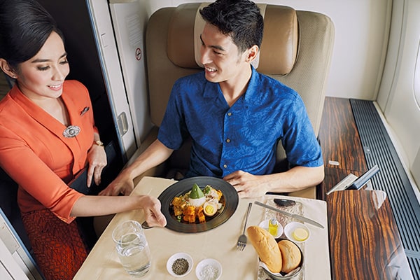 イメージ：機内での食事のクオリティ1