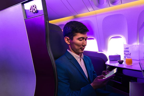 イメージ：機内サービス、エンターテインメントの充実2