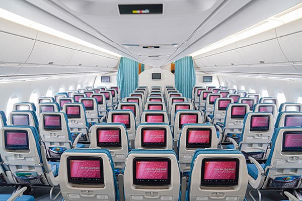 イメージ：明るく温かみのあるエコノミークラス5