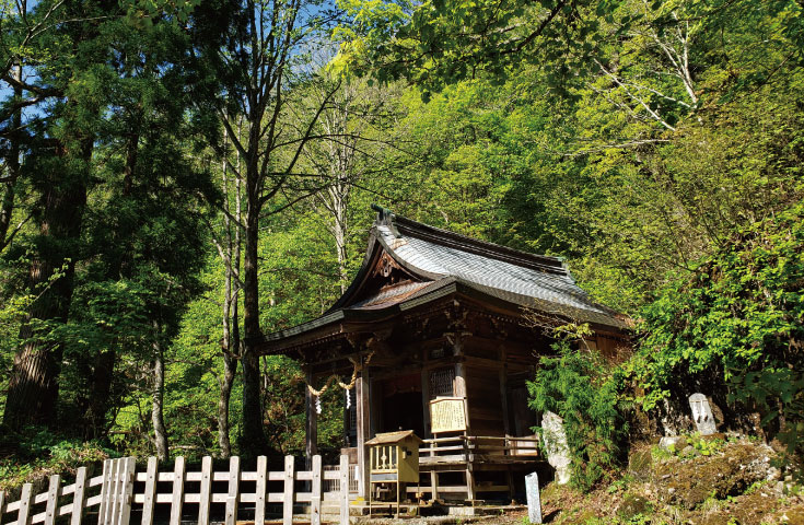 戸隠神社　九頭龍社