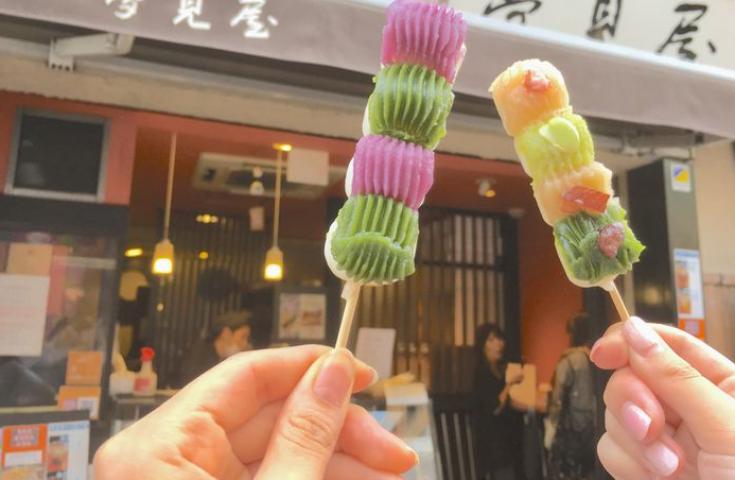 鎌倉「小町通り」で食べ歩きはいかが？