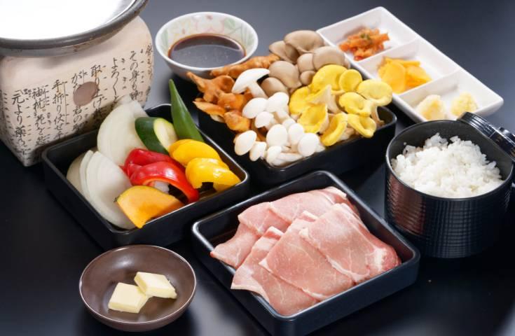 信州産キノコたっぷり焼き肉御膳