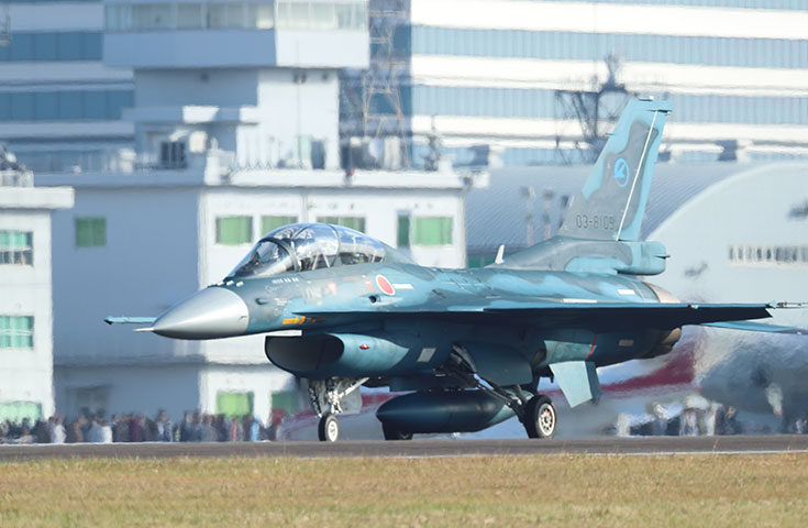 岐阜基地/戦闘機F-2