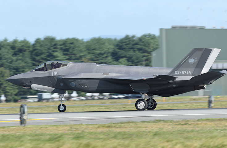 三沢基地/F-35Aステルス